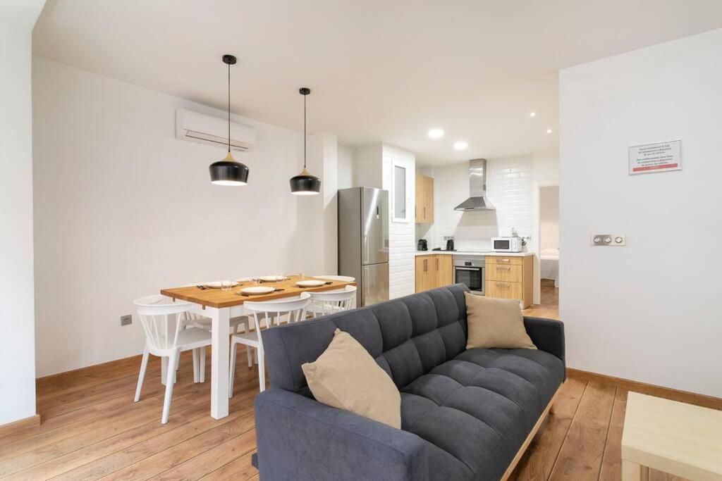 Cozy Apartment City Center Alicante Exteriör bild