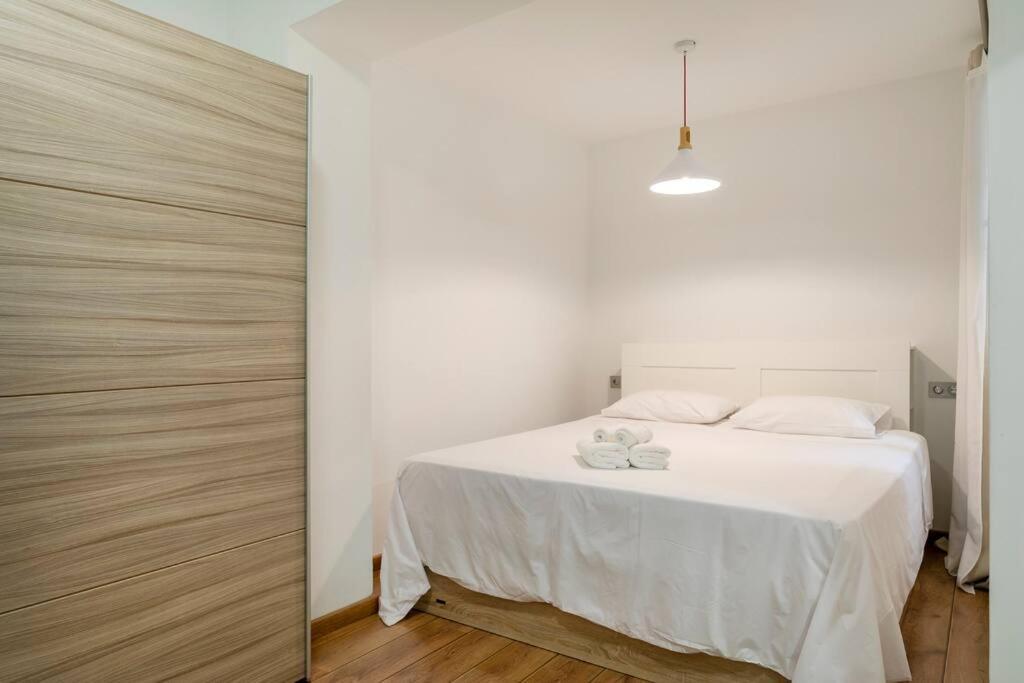 Cozy Apartment City Center Alicante Exteriör bild