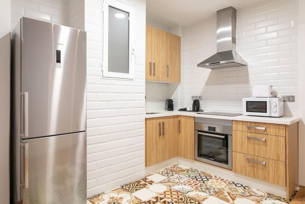 Cozy Apartment City Center Alicante Exteriör bild